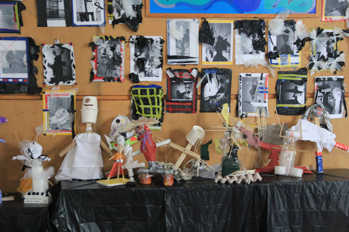 dans_lombre_delepouvantail_expo_11